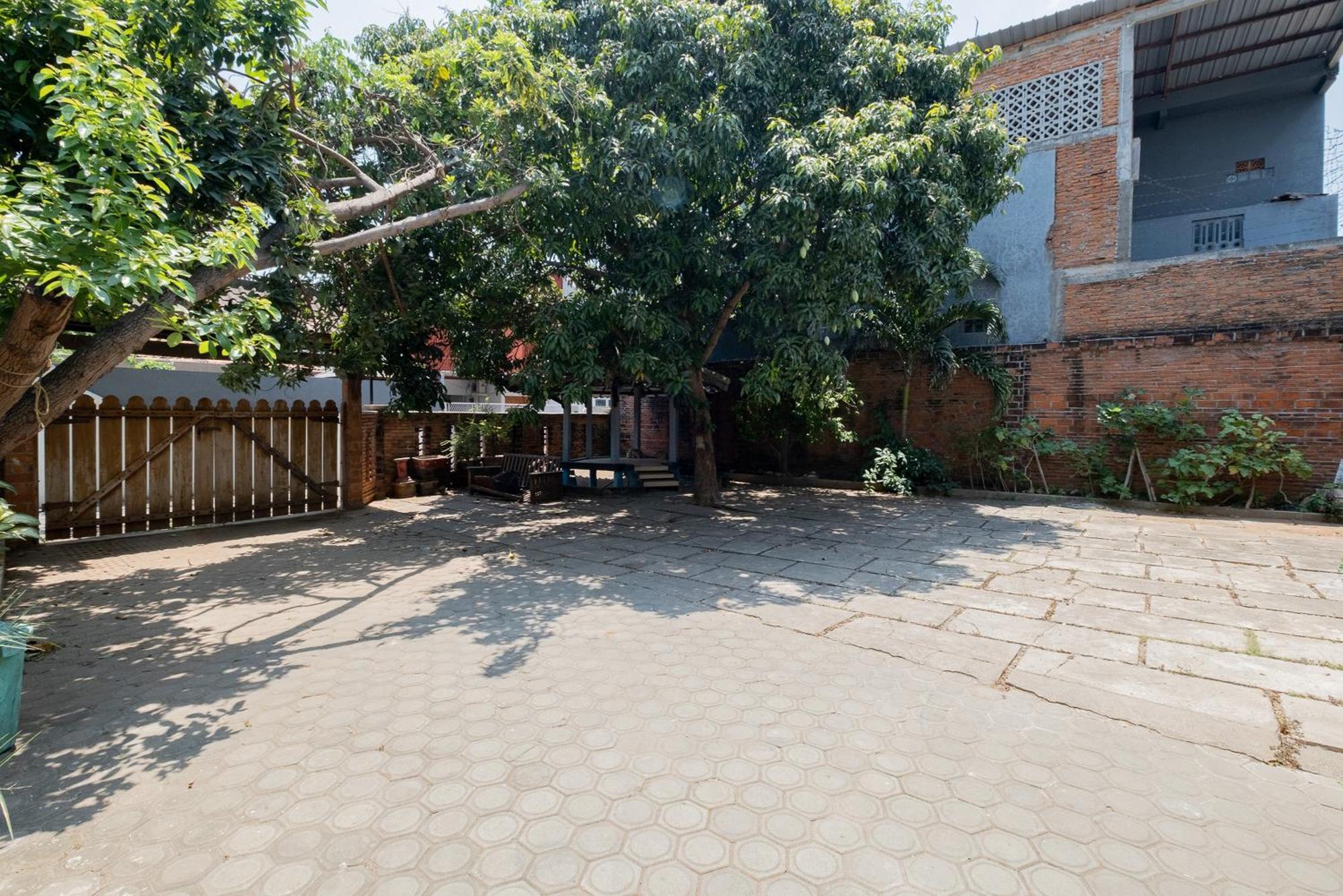 Reddoorz Syariah At Jalan Sunan Giri Tuban Tuban  Eksteriør bilde